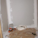Hot Water Heater - Linen Closet